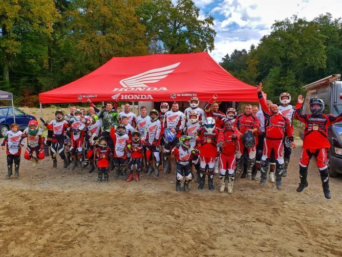 Faltpavillon als Verkaufsstand und Werbezelt