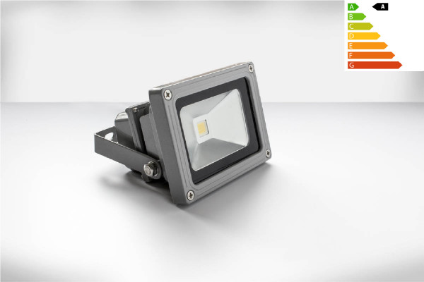 MVL LED Lampe 10W | Lichtfarbe: warm-weiß