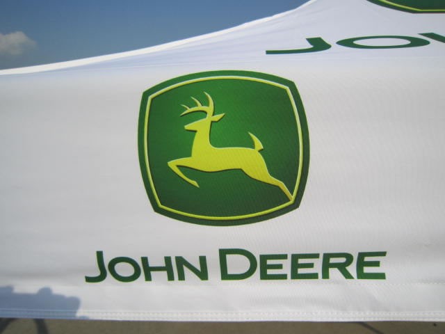 Faltzelt mit Druck John Deere Stücker